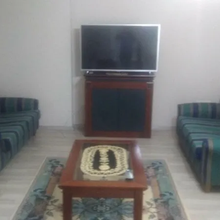 شقة Kirkpinar Konaklama *